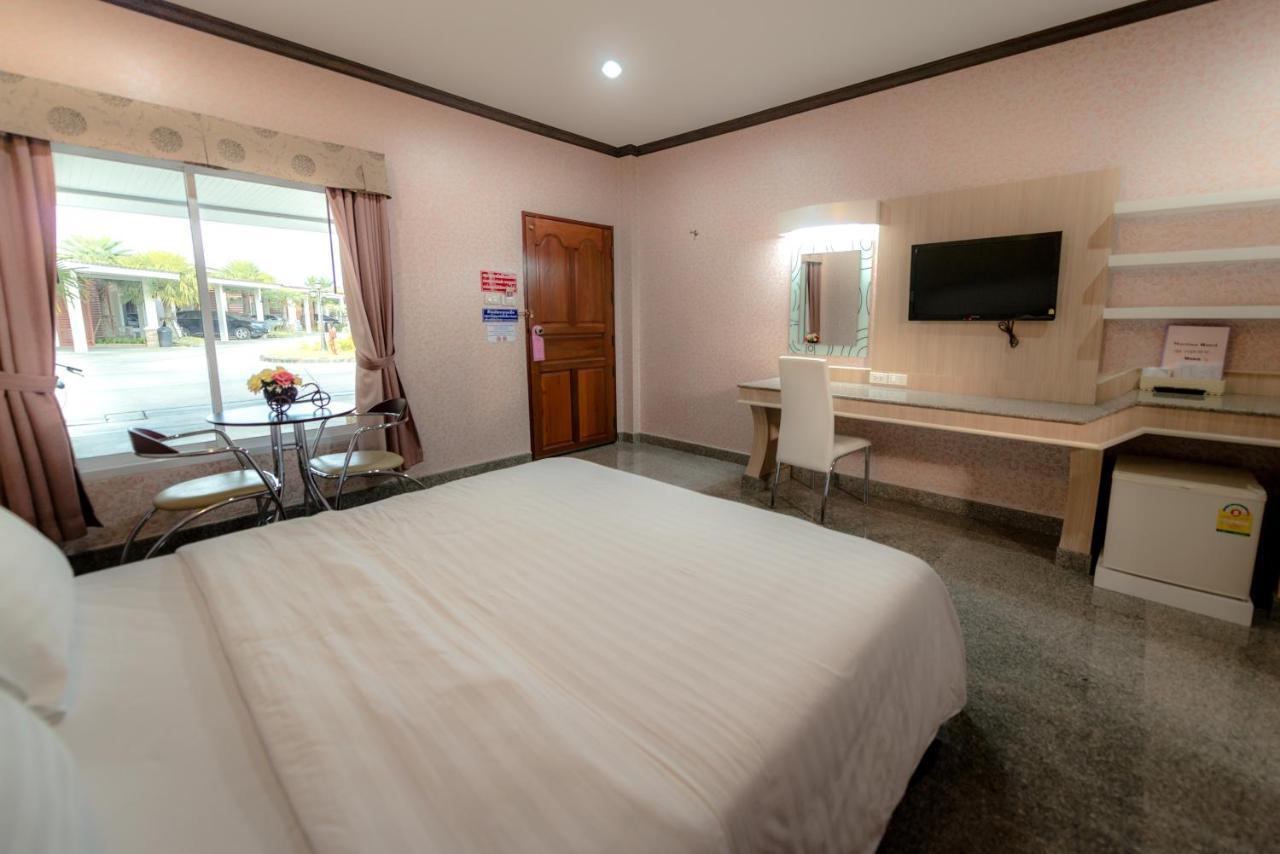 Martina Hotel Сурін Екстер'єр фото