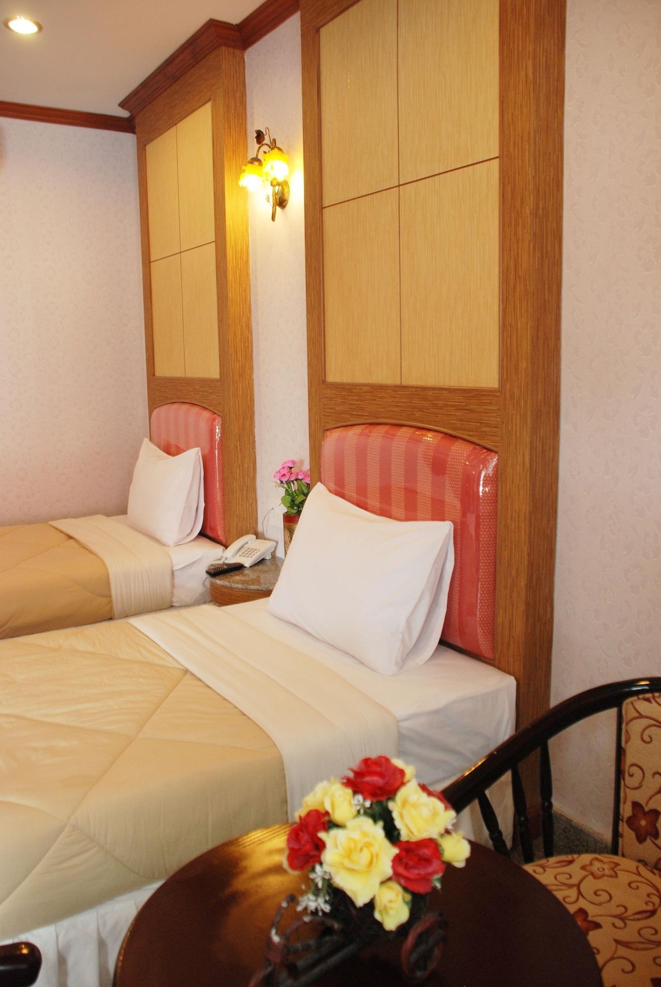 Martina Hotel Сурін Екстер'єр фото